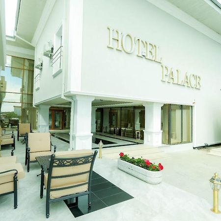 Hotel Palace Severin 드로베타 투르누 세베린 외부 사진
