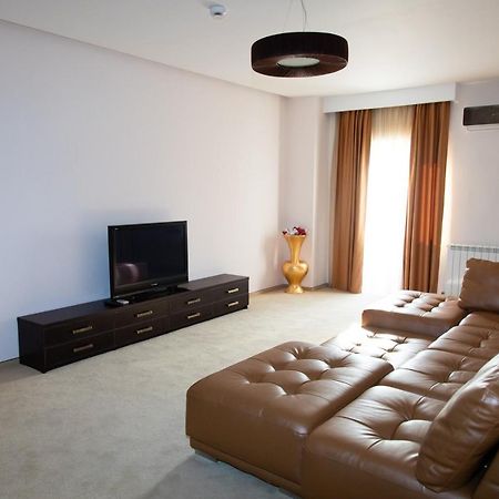 Hotel Palace Severin 드로베타 투르누 세베린 외부 사진